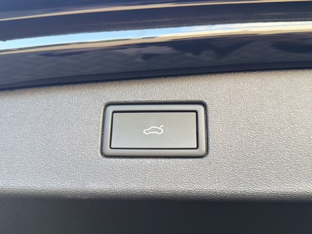 VOLKSWAGEN TIGUAN 1.5 ETSI 110 KW R-LINE , Vortkamp Enschede, Enschede