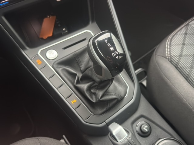 VOLKSWAGEN TAIGO 1.5 TSI DSG R-LINE AFN.TREKHAAK/ACC/CAMERA/IQ-LIGHTS, Vortkamp Enschede, Enschede