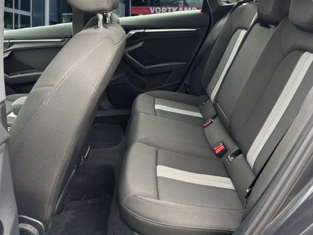 AUDI A3 30 TFSI ADVANCED ACC/STOELVERW/NAVI/E-KLEP/PDC, Vortkamp Enschede, Enschede