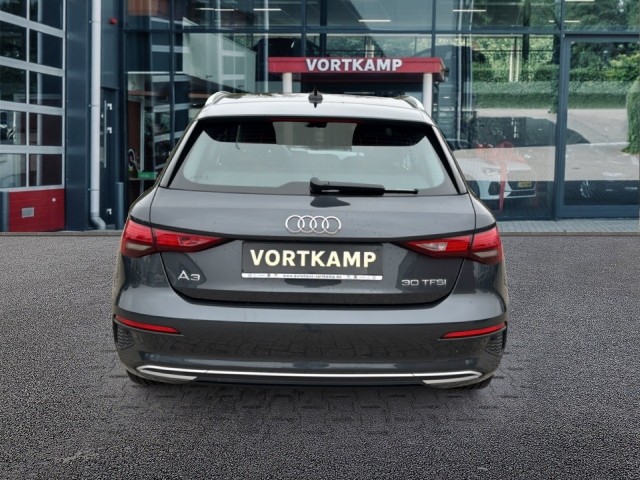 AUDI A3 30 TFSI ADVANCED ACC/STOELVERW/NAVI/E-KLEP/PDC, Vortkamp Enschede, Enschede