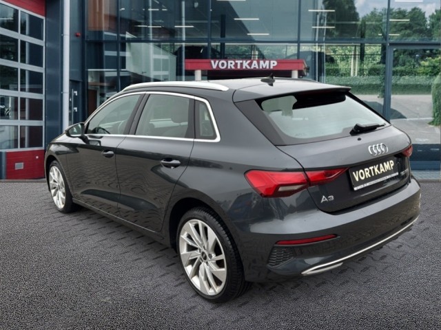 AUDI A3 30 TFSI ADVANCED ACC/STOELVERW/NAVI/E-KLEP/PDC, Vortkamp Enschede, Enschede