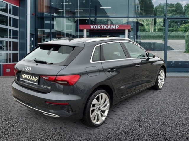 AUDI A3 30 TFSI ADVANCED ACC/STOELVERW/NAVI/E-KLEP/PDC, Vortkamp Enschede, Enschede