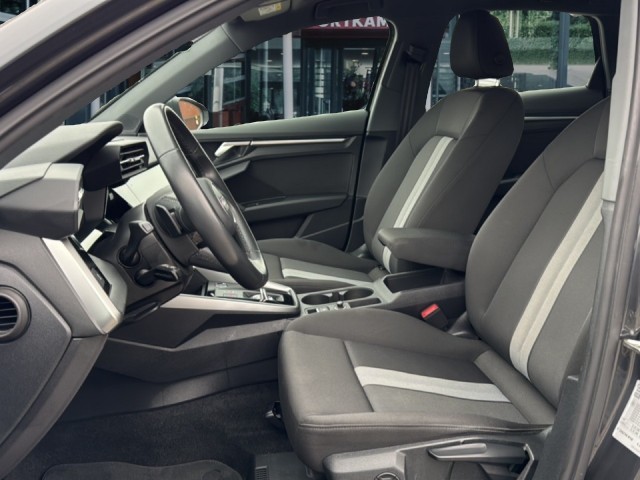 AUDI A3 30 TFSI ADVANCED ACC/STOELVERW/NAVI/E-KLEP/PDC, Vortkamp Enschede, Enschede