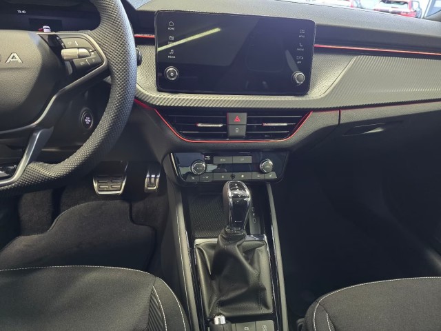 SKODA KAMIQ 1.5 TSI DSG MONTE CARLO GLAS-DAK/CAMERA/TREKHAAK/NAVI/CARPLAY/STOELVERW, Vortkamp Enschede, Enschede