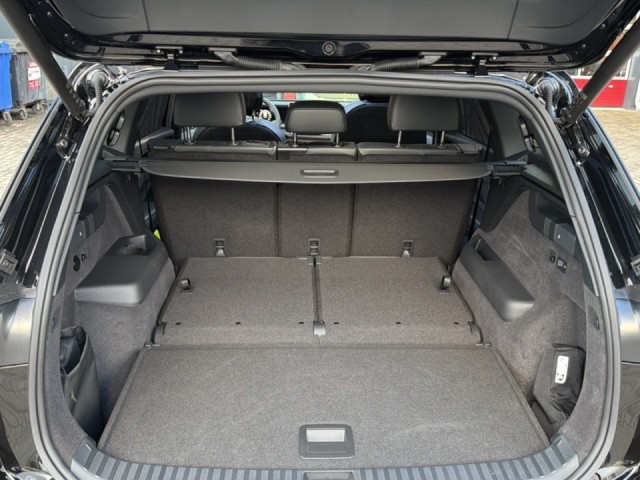 VOLKSWAGEN TAYRON 1.5 eTSI R-LINE 7PERS/TREKHAAK/PANO-DAK/ELEK-KLEP/ACC/HUD, Vortkamp Enschede, Enschede