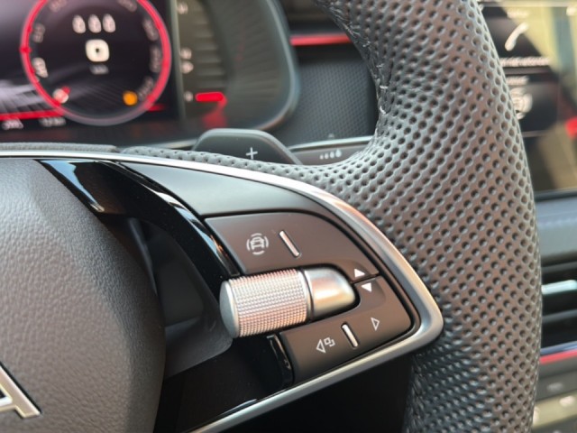 SKODA KAMIQ 1.0 TSI MONTE CARLO TREKHAAK/GLASDAK/CAMERA/CRUISE/STOEL+STUURVERW, Vortkamp Enschede, Enschede