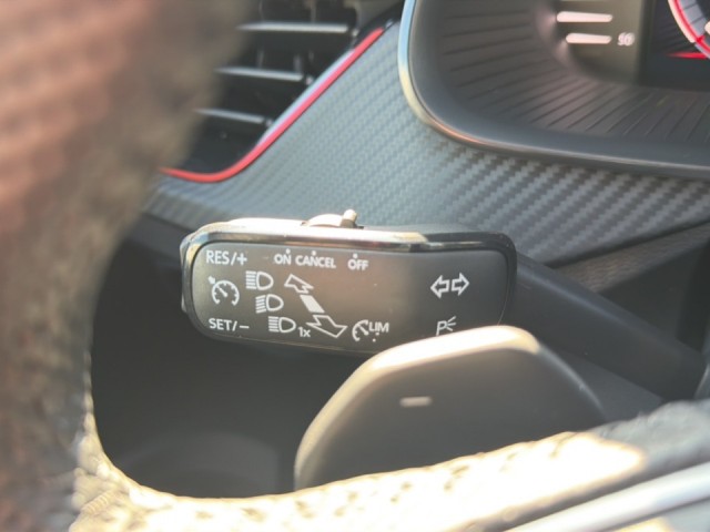 SKODA KAMIQ 1.0 TSI MONTE CARLO TREKHAAK/GLASDAK/CAMERA/CRUISE/STOEL+STUURVERW, Vortkamp Enschede, Enschede