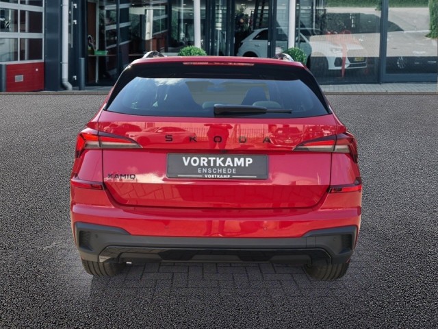 SKODA KAMIQ 1.0 TSI MONTE CARLO TREKHAAK/GLASDAK/CAMERA/CRUISE/STOEL+STUURVERW, Vortkamp Enschede, Enschede