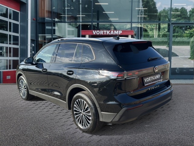 VOLKSWAGEN TIGUAN 2.0 TDI LIFE TREKHAAK/CAMERA/ELEK-KLEP/ACC/STOEL+STUURVERW, Vortkamp Enschede, Enschede