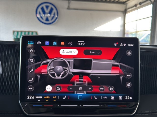 VOLKSWAGEN TIGUAN 2.0 TDI LIFE TREKHAAK/CAMERA/ELEK-KLEP/ACC/STOEL+STUURVERW, Vortkamp Enschede, Enschede