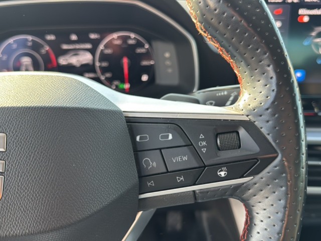 SEAT LEON 2.0 TDI FR CAMERA/BEATS/ACC/STOEL+STUURVERW, Vortkamp Enschede, Enschede