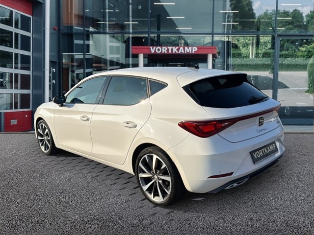 SEAT LEON 2.0 TDI FR CAMERA/BEATS/ACC/STOEL+STUURVERW, Vortkamp Enschede, Enschede