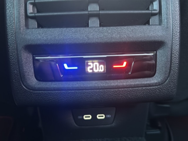 VOLKSWAGEN GOLF 1.4 TSI GTE CAMERA/ACC/STOEL+STUURVERW/NAVI/CARPLAY, Vortkamp Enschede, Enschede