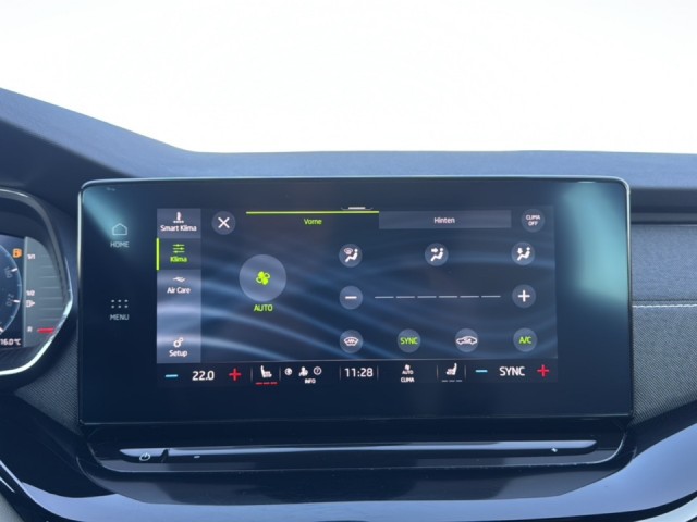 SKODA OCTAVIA 2.0 TDI STYLE TREKHAAK/PANO-DAK/ELEK-KLEP/CANTON/PDC/MEM/ACC, Vortkamp Enschede, Enschede