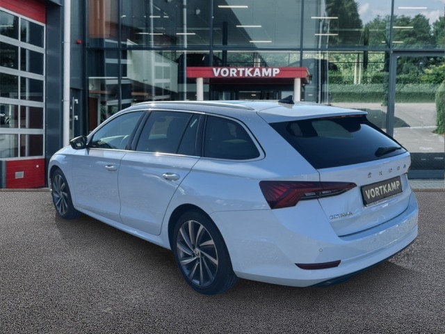 SKODA OCTAVIA 2.0 TDI STYLE TREKHAAK/PANO-DAK/ELEK-KLEP/CANTON/PDC/MEM/ACC, Vortkamp Enschede, Enschede