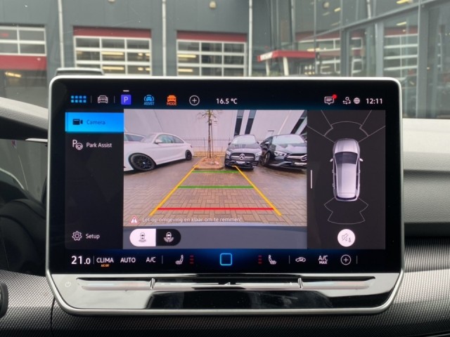 VOLKSWAGEN GOLF 1.5 eTSI R-LINE PANO-DAK/CAMERA/ACC/STOEL+STUURVERW, Vortkamp Enschede, Enschede