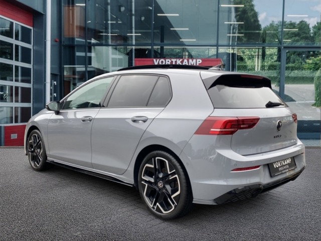 VOLKSWAGEN GOLF 1.5 eTSI R-LINE PANO-DAK/CAMERA/ACC/STOEL+STUURVERW, Vortkamp Enschede, Enschede