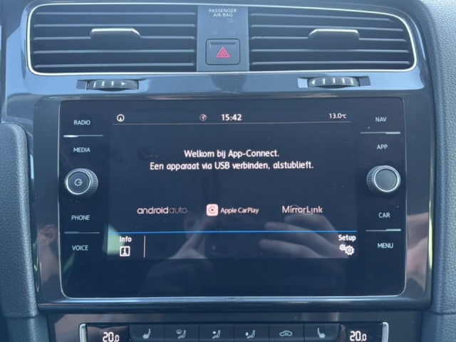 VOLKSWAGEN GOLF 1.5 TSI COMFORTLINE CAMERA/ACC/STOELVERW/NAVI/CARPLAY, Vortkamp Enschede, Enschede