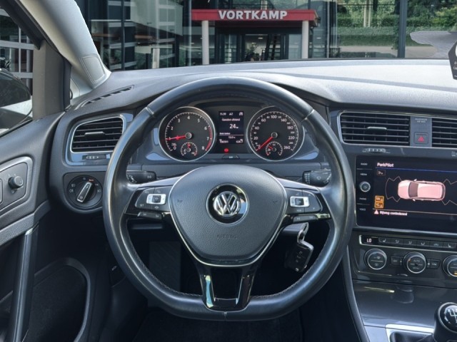 VOLKSWAGEN GOLF 1.5 TSI COMFORTLINE CAMERA/ACC/STOELVERW/NAVI/CARPLAY, Vortkamp Enschede, Enschede