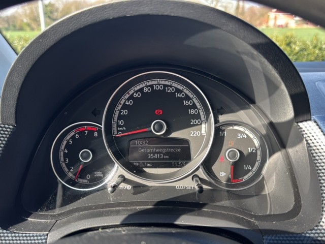 VOLKSWAGEN UP 1.0 MPI MOVE UP! CAMERA/CRUISE/STOELVERW/AIRCO, Vortkamp Enschede, Enschede