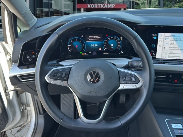 VOLKSWAGEN GOLF 2.0 TDI LIFE BUSINESS TREKHAAK/PDC/ACC/STOEL+STUURVERW/NAVI/CARPLAY, Vortkamp Enschede, Enschede