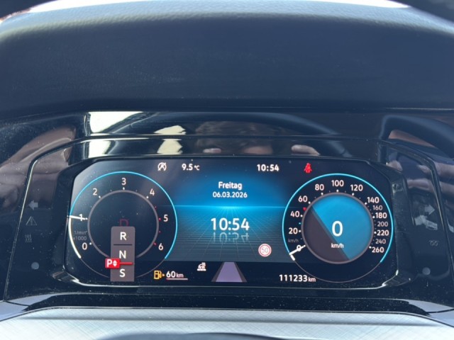 VOLKSWAGEN GOLF 2.0 TDI LIFE BUSINESS TREKHAAK/PDC/ACC/STOEL+STUURVERW/NAVI/CARPLAY, Vortkamp Enschede, Enschede