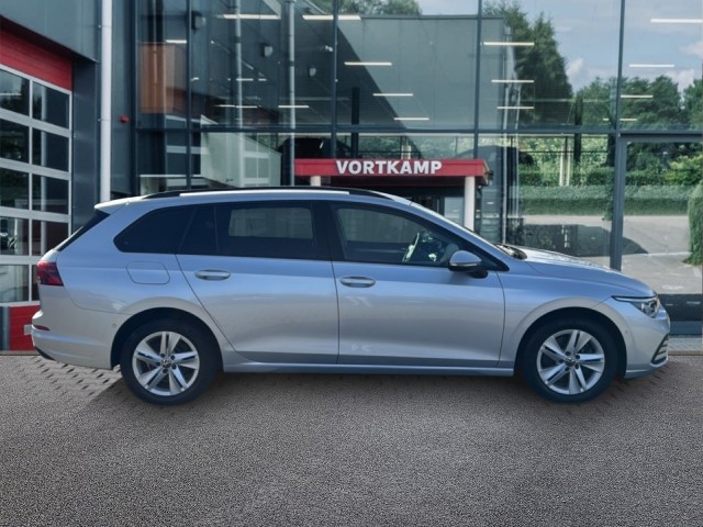 VOLKSWAGEN GOLF 2.0 TDI LIFE BUSINESS TREKHAAK/PDC/ACC/STOEL+STUURVERW/NAVI/CARPLAY, Vortkamp Enschede, Enschede