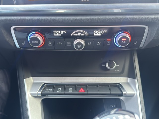 AUDI Q3 SPORTBACK 35 TFSI S LINE TREKHAAK/DIG-DASH/CRUISE/PDC/STOELVERW/NAVI/CARPLAY, Vortkamp Enschede, Enschede