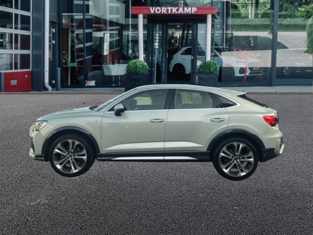 AUDI Q3 SPORTBACK 35 TFSI S LINE TREKHAAK/DIG-DASH/CRUISE/PDC/STOELVERW/NAVI/CARPLAY, Vortkamp Enschede, Enschede