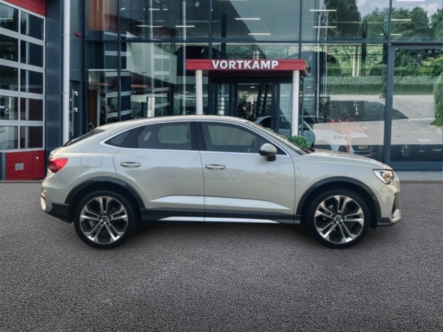 AUDI Q3 SPORTBACK 35 TFSI S LINE TREKHAAK/DIG-DASH/CRUISE/PDC/STOELVERW/NAVI/CARPLAY, Vortkamp Enschede, Enschede