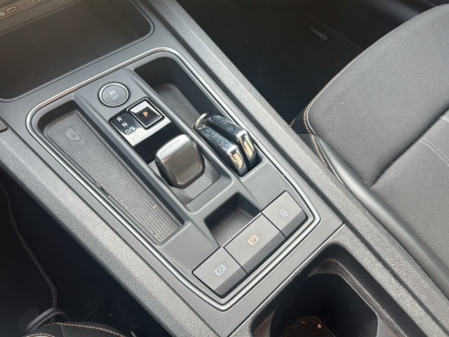 CUPRA LEON 1.4 TSI E-HYBRID VZ CAMERA/ACC/STOEL+STUURVERW/NAVI/CARPLAY, Vortkamp Enschede, Enschede