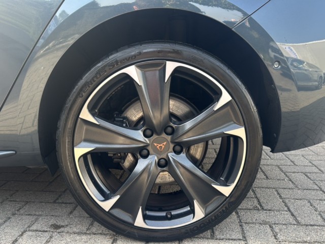 CUPRA LEON 1.4 TSI E-HYBRID VZ CAMERA/ACC/STOEL+STUURVERW/NAVI/CARPLAY, Vortkamp Enschede, Enschede
