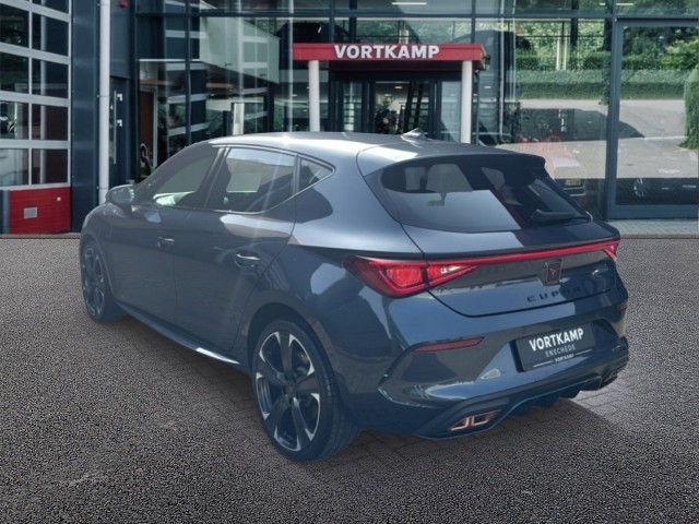 CUPRA LEON 1.4 TSI E-HYBRID VZ CAMERA/ACC/STOEL+STUURVERW/NAVI/CARPLAY, Vortkamp Enschede, Enschede