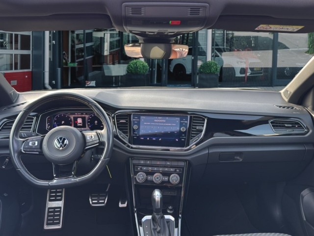 VOLKSWAGEN T-ROC 2.0 TSI R 4MOTION TREKHAAK/CAMERA/PANO-DAK/ELEK-KLEP/BEATS/ACC/STOELVERW, Vortkamp Enschede, Enschede