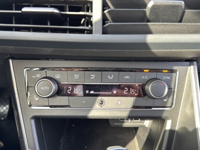 VOLKSWAGEN POLO 1.0 TSI HIGHLINE TREKHAAK/CAMERA/PANO-DAK/ACC/STOELVERW/NAVI, Vortkamp Enschede, Enschede