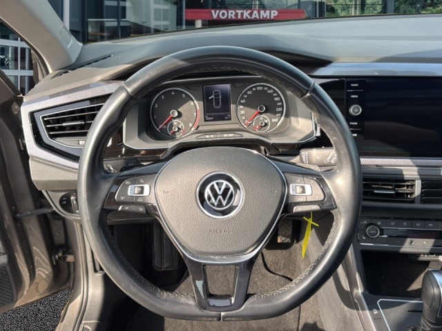 VOLKSWAGEN POLO 1.0 TSI HIGHLINE TREKHAAK/CAMERA/PANO-DAK/ACC/STOELVERW/NAVI, Vortkamp Enschede, Enschede