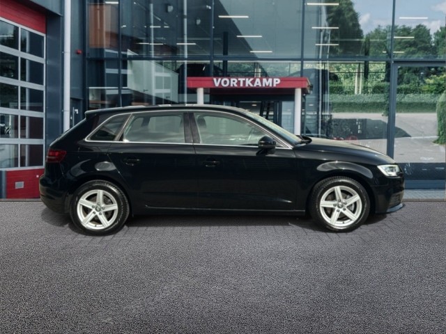 AUDI A3 30 TFSI S-TRONIC NAVI/CRUISE/PDC BTW AUTO, Vortkamp Enschede, Enschede