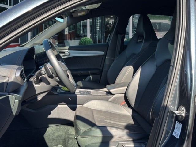 CUPRA FORMENTOR 1.4 TSI VZ E-HYBRID SPORT-STUUR/NAVI/CAMERA/ACC/FULL-LINK, Vortkamp Enschede, Enschede