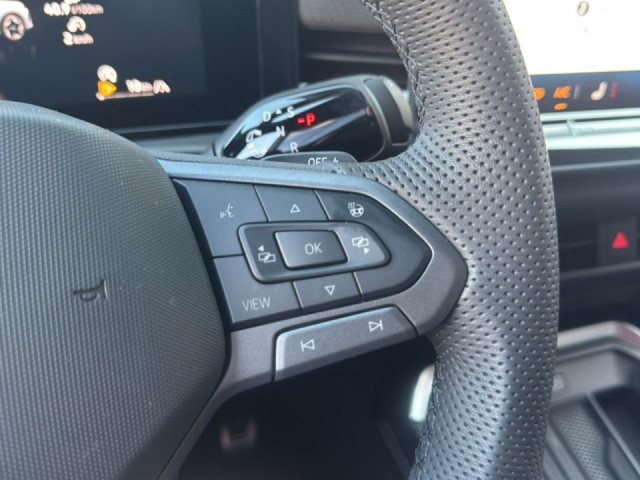 VOLKSWAGEN T-ROC 1.5 eTSI R-LINE TREKHAAK/PANO-DAK/CAMERA/ELEK-KLEP/IQ/ACC/STOELVERW, Vortkamp Enschede, Enschede