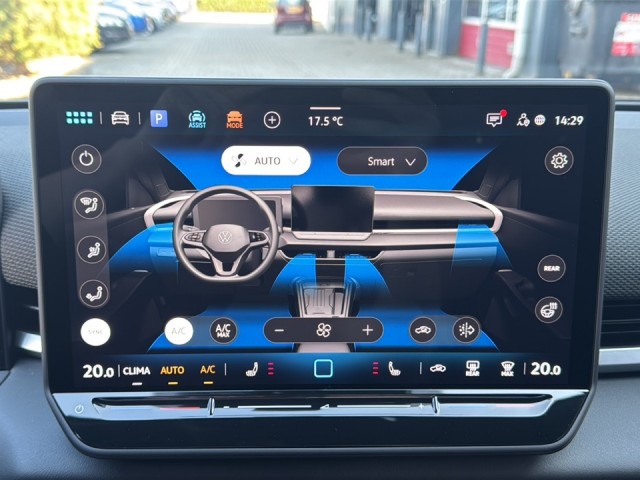 VOLKSWAGEN T-ROC 1.5 eTSI R-LINE TREKHAAK/PANO-DAK/CAMERA/ELEK-KLEP/IQ/ACC/STOELVERW, Vortkamp Enschede, Enschede