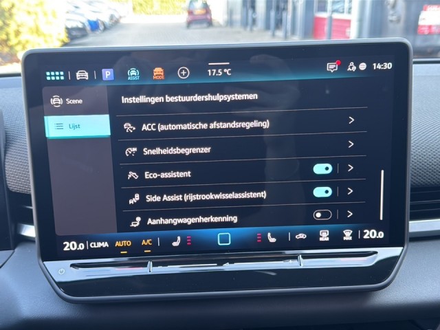 VOLKSWAGEN T-ROC 1.5 eTSI R-LINE TREKHAAK/PANO-DAK/CAMERA/ELEK-KLEP/IQ/ACC/STOELVERW, Vortkamp Enschede, Enschede