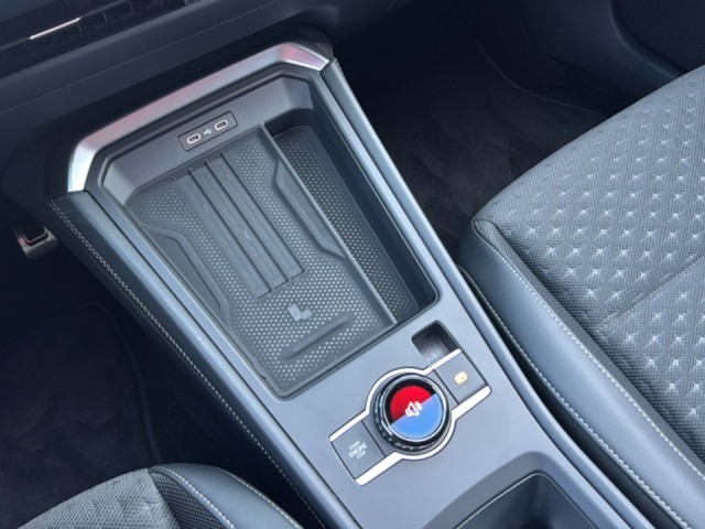 VOLKSWAGEN T-ROC 1.5 eTSI R-LINE TREKHAAK/PANO-DAK/CAMERA/ELEK-KLEP/IQ/ACC/STOELVERW, Vortkamp Enschede, Enschede