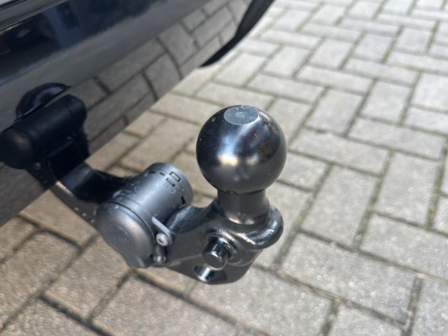 VOLKSWAGEN T-ROC 1.5 eTSI R-LINE TREKHAAK/PANO-DAK/CAMERA/ELEK-KLEP/IQ/ACC/STOELVERW, Vortkamp Enschede, Enschede