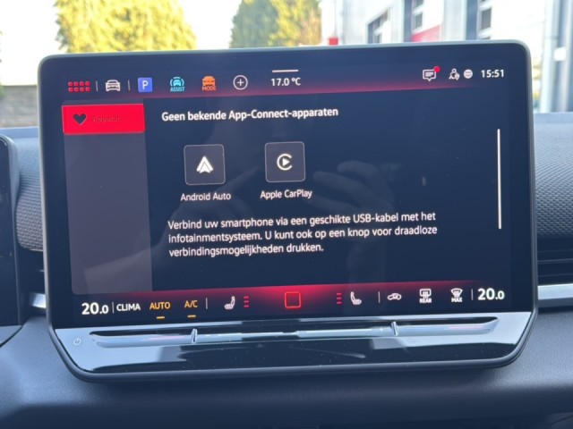 VOLKSWAGEN T-ROC 1.5 eTSI R-LINE TREKHAAK/PANO-DAK/CAMERA/ELEK-KLEP/IQ/ACC/STOELVERW, Vortkamp Enschede, Enschede