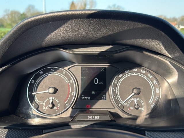 SKODA SCALA 1.0 TSI AMBITION PDC/CRUISE/STOELVERW/AIRCO/CARPLAY, Vortkamp Enschede, Enschede