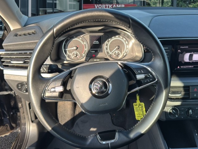 SKODA SCALA 1.0 TSI AMBITION PDC/CRUISE/STOELVERW/AIRCO/CARPLAY, Vortkamp Enschede, Enschede