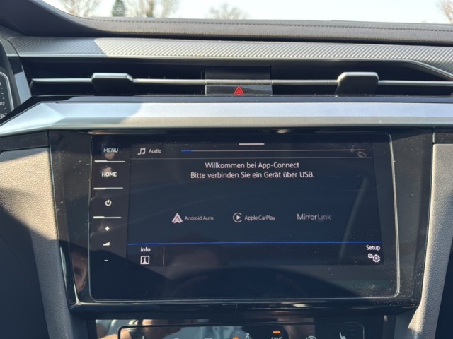 VOLKSWAGEN ARTEON SHOOTING BRAKE 2.0 TDI R-LINE TREKHAAK/PANO-DAK/360CAM/HK/MEM/ACC/STOELVERW, Vortkamp Enschede, Enschede