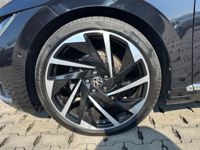 VOLKSWAGEN ARTEON SHOOTING BRAKE 2.0 TDI R-LINE TREKHAAK/PANO-DAK/360CAM/HK/MEM/ACC/STOELVERW, Vortkamp Enschede, Enschede