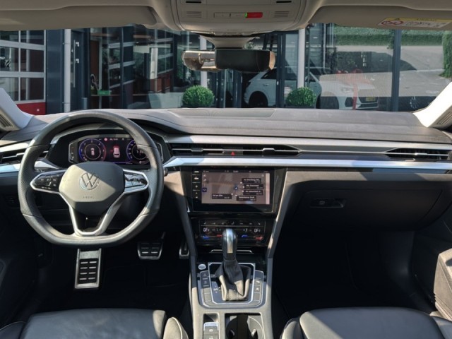 VOLKSWAGEN ARTEON SHOOTING BRAKE 2.0 TDI R-LINE TREKHAAK/PANO-DAK/360CAM/HK/MEM/ACC/STOELVERW, Vortkamp Enschede, Enschede