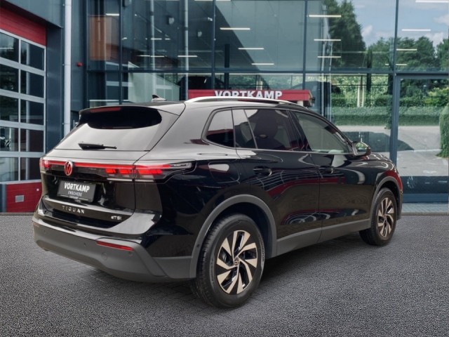 VOLKSWAGEN TIGUAN 1.5 eTSI LIFE TREKHAAK/ELEK-KLEP/ACC/CAMERA/STOEL+STUURVERW, Vortkamp Enschede, Enschede